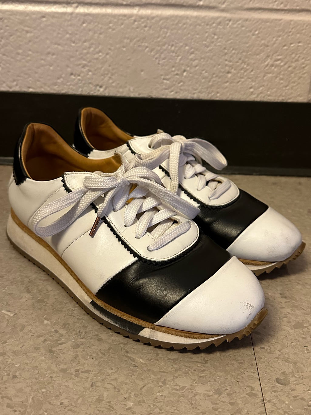 The Office Of Angela Scott Quinn Sneaker White Leather Size 39 9 Black Trainer